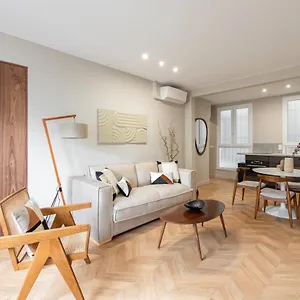 The New Suites, Centre Apartment Paris